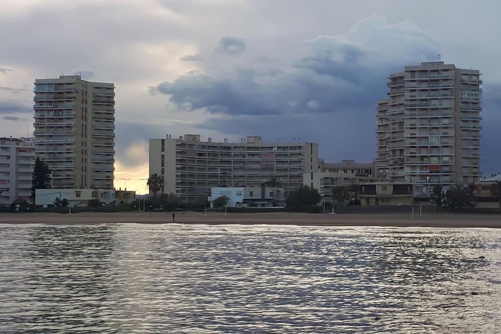 Apartamento Mediterraneo Tranquilo Y Familiar Apartman Valencia Kültér fotó
