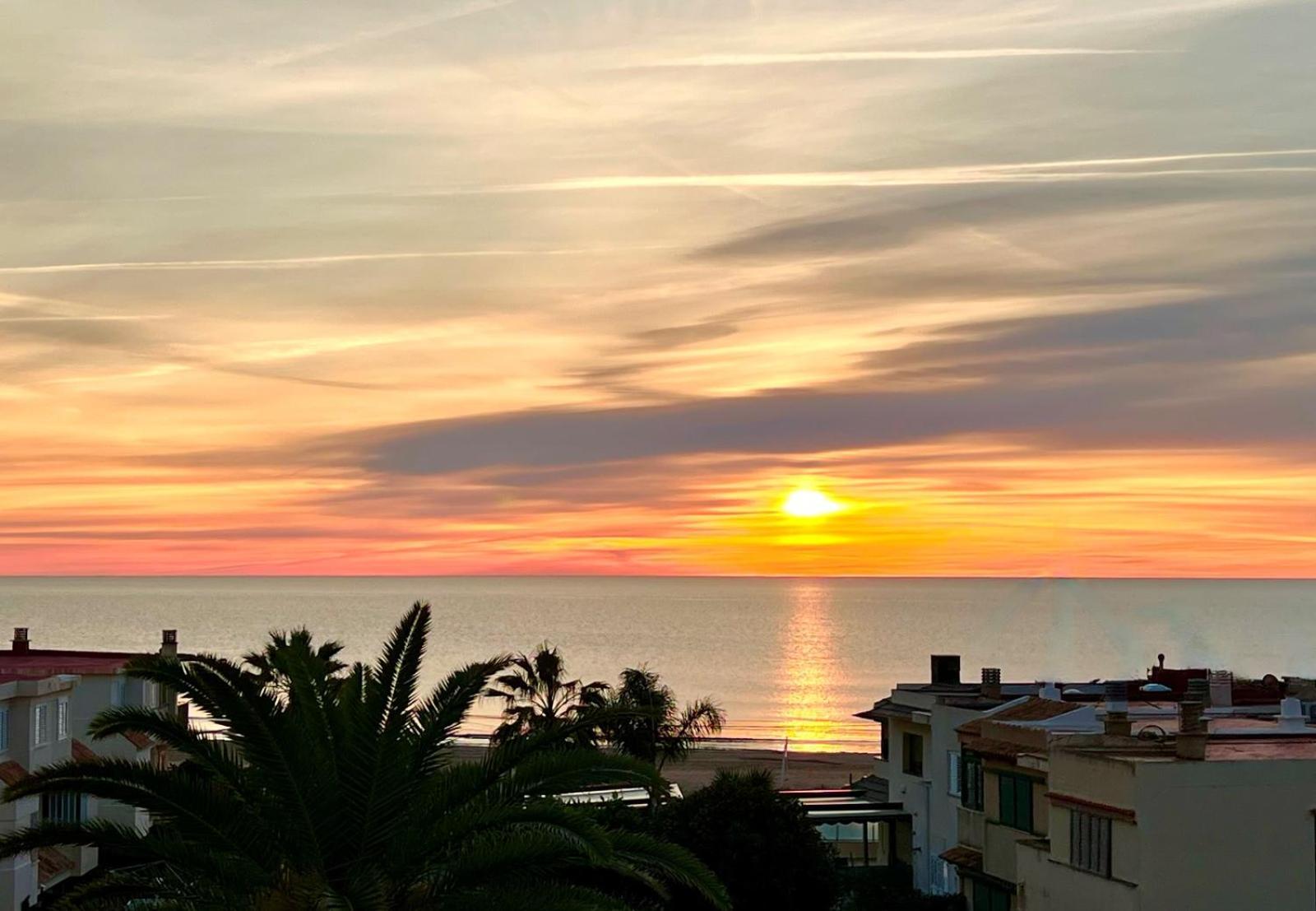 Apartamento Mediterraneo Tranquilo Y Familiar Apartman Valencia Kültér fotó