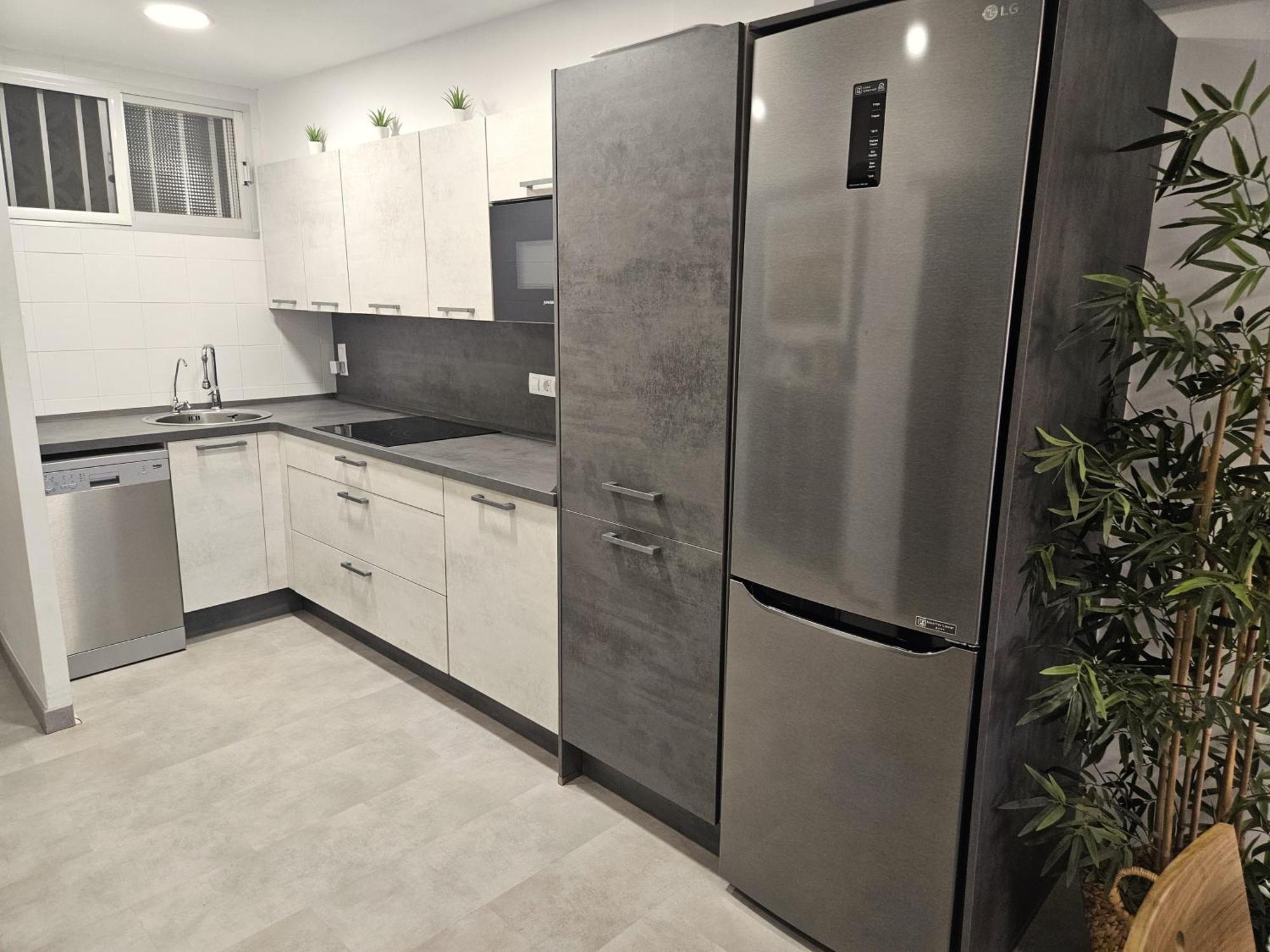Apartamento Mediterraneo Tranquilo Y Familiar Apartman Valencia Kültér fotó